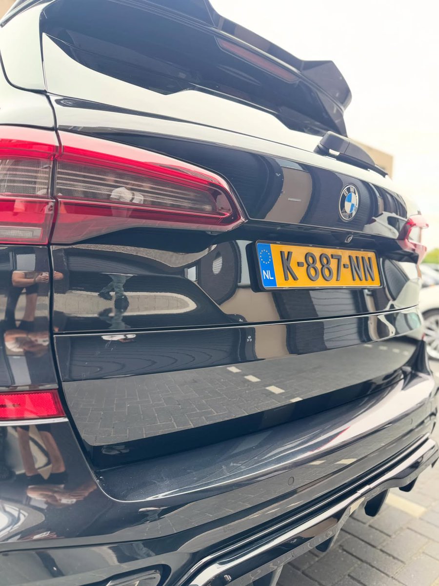 JaniceFewli1's tweet photo. Black. Sleek. Unmistakably MIGHT. This powerful BMW X5 left our workshop after a complete MIGHT BASIC package. From deep exterior cleaning to a pristine interior, it’s ready to be seen. Book your appointment with MIGHT Car Detailing today. https://t.co/ZBuFa32YKh