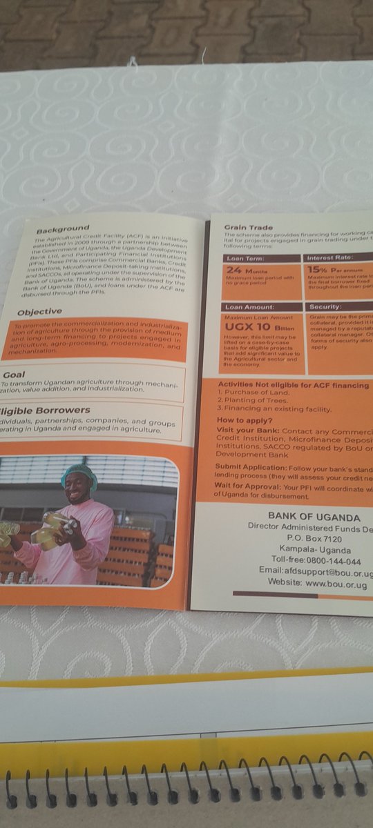BeckyJuna's tweet photo. @BOU_Official official explains the operation of the agricultural credit facility &amp; small business fund  #DOINGMORE #TenFoldGrowth #KnowYourBudget27 #LocalGOVT27 #USD500BillionEconomy  @CSBAGUGANDA @mofpedU https://t.co/R2ibmVv90Y