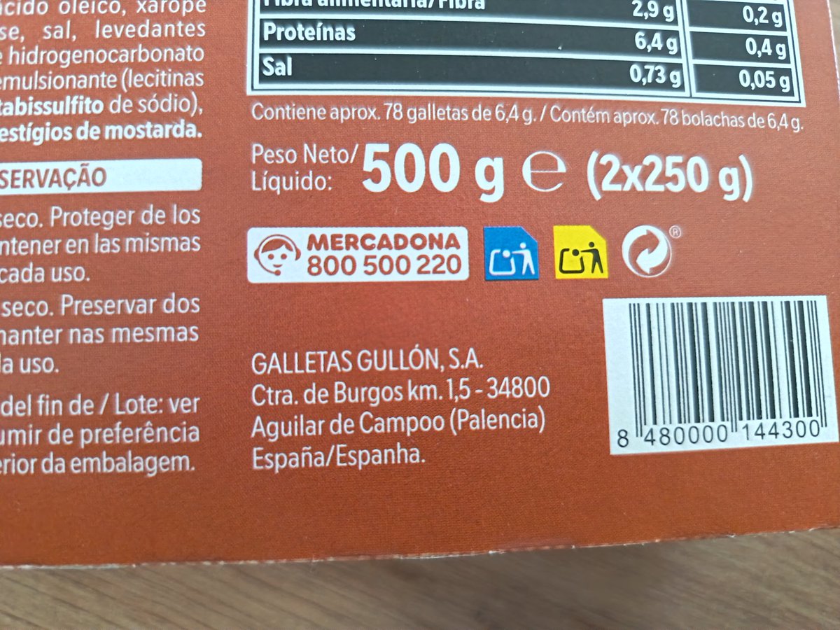 wornikarghh's tweet photo. En el socialismo real sólo había una marca de galletas y no se podía elegir pero en el capitalismo cada supermercado vende su marca de galletas, que se fabrican todas en Galletas Gullón, Aguilar de Campoo, Palencia. https://t.co/Ohlh0EFLam