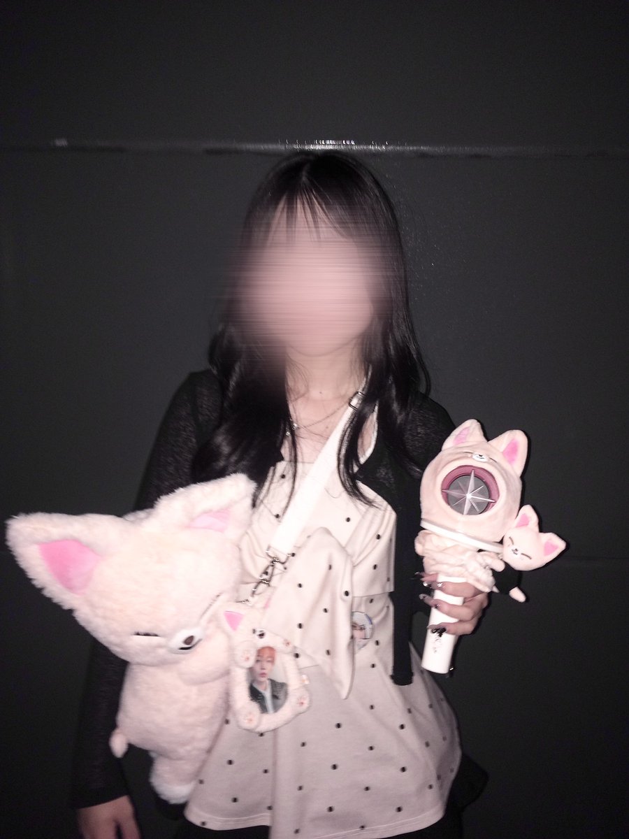 lz_m08's tweet photo. 京セラでもあいえんくん応援できて楽しかった՞⸝⸝> ̫ <⸝⸝՞モニター映し出される度に叫んでた笑笑かっこよかったなあ #スキズ https://t.co/uM3LEdakT4