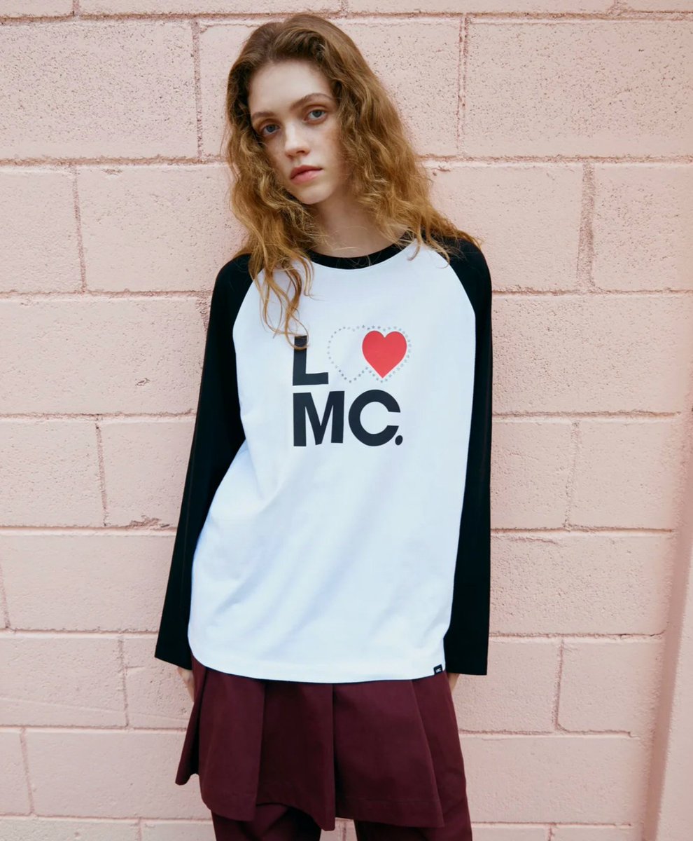 newspicy1214's tweet photo. <광고> w LMC #RT이벤트
#RT 3분 LMC 신상 후드집업 증정

LMC x 규린 콜라보 제품 발매! 최대 20% 할인에 10% 추가 쿠폰 증정까지! 최대 할인이여서 놓치면 안됨!! 9/21일부터 10/4일까지 
https://t.co/RMSpxs1Ptf https://t.co/o0x9uVwOgj