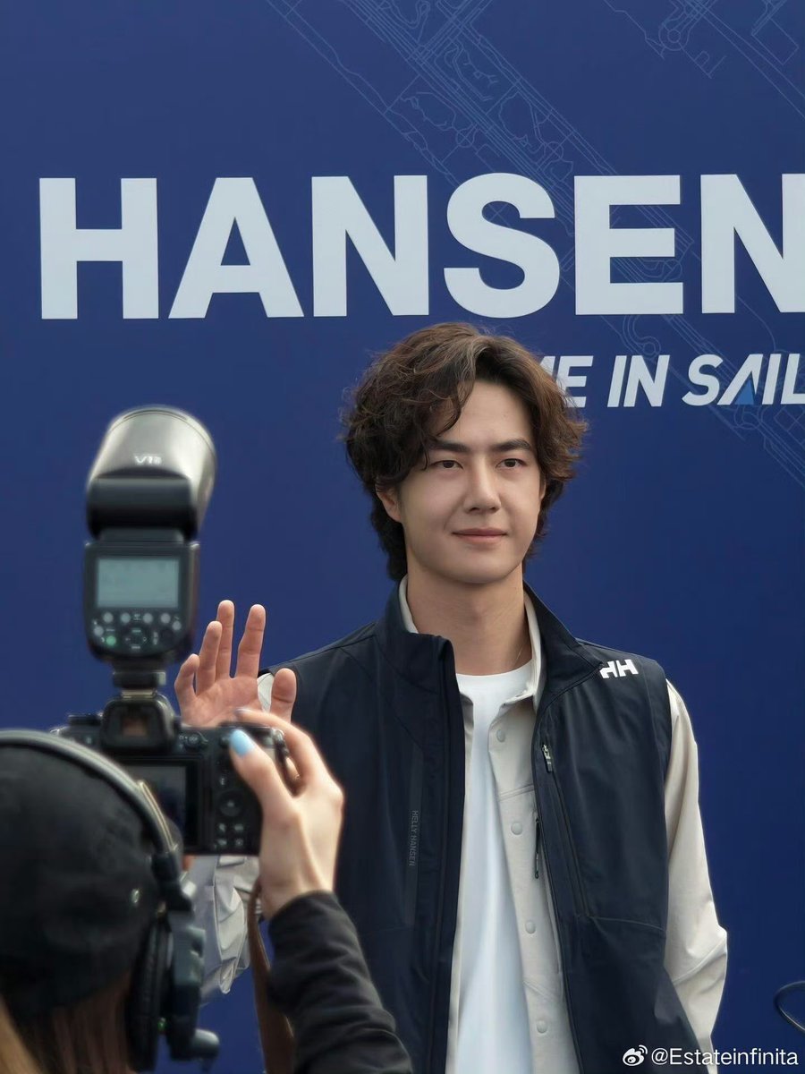 Miloin2's tweet photo. แจ้มนุ่มหล่อมาก 🛥️😎✨

#หวังอี้ป๋อ #WangYibo
#WangYiboxHELLYHANSEN https://t.co/SsBAvfEJ1f