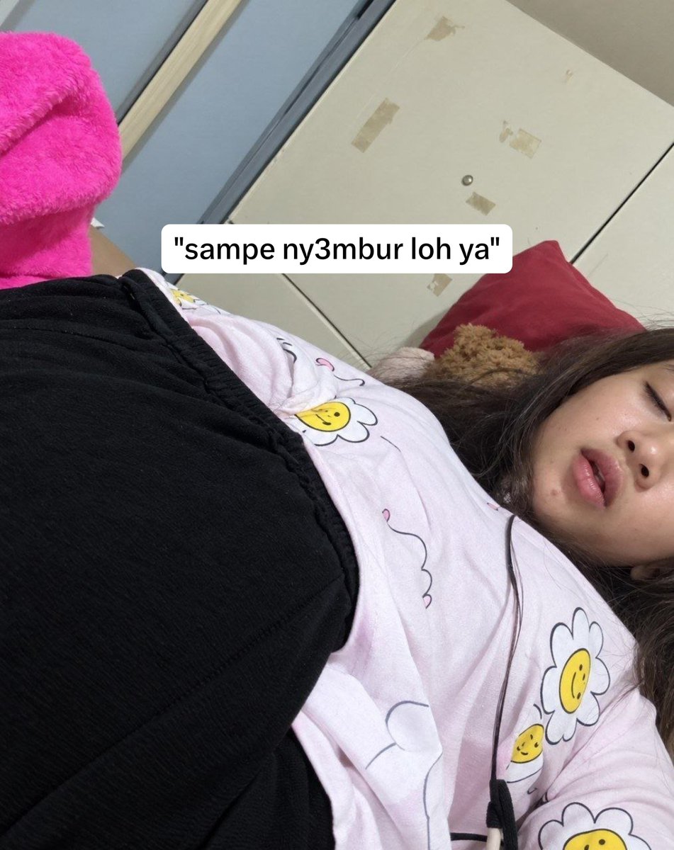 imwimei's tweet photo. Kondisikan ya dexx
https://t.co/dqa6To0t6J https://t.co/YL8ACsswYB