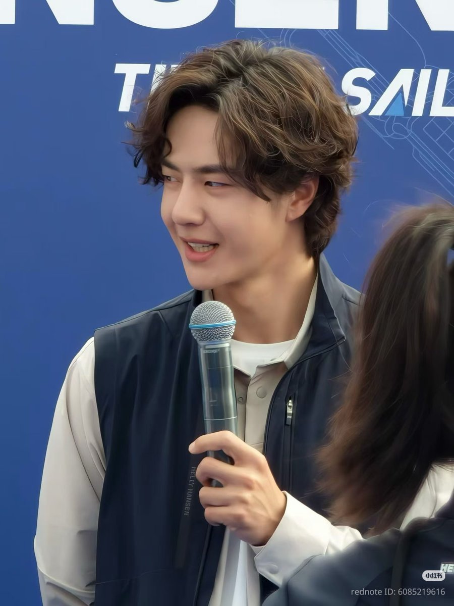 mtjuju816's tweet photo. ยิ้มหวานจังเลยคับ มาเร็วเคลมเร็วมากงานนี้

#WangYiboXHellyHansen 
#WangYibo #หวังอี้ป๋อ #王一博 https://t.co/xw3tIFNxzs