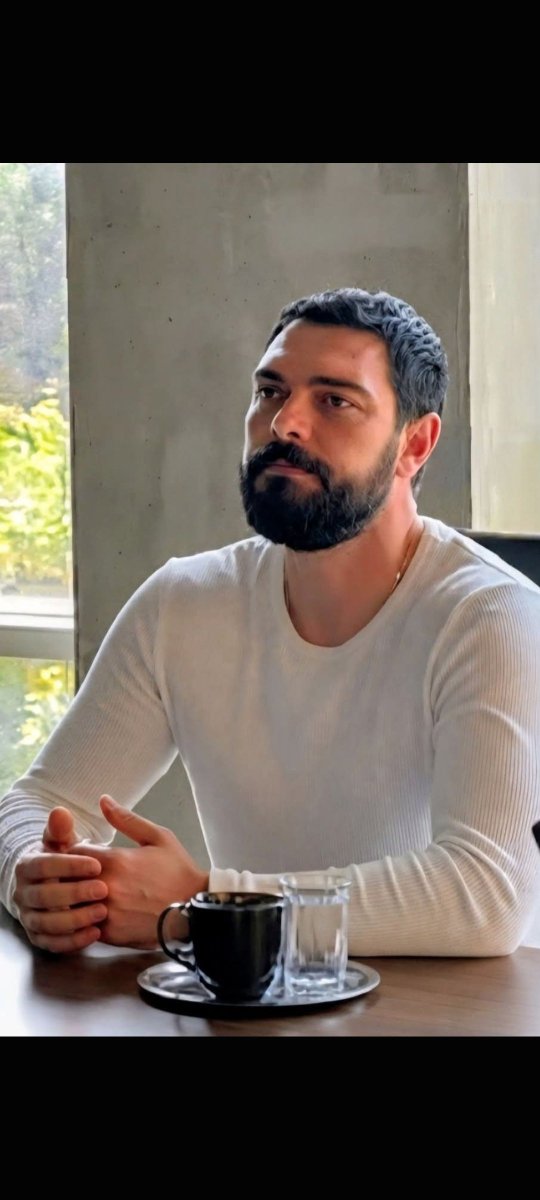 DrancaI69731's tweet photo. #NETIZENSCHOICE
#HalilİbrahimCeyhan for Most Handsome Man Alive 2026
#MHMA2026
#MHMA2026HalilİbrahimCeyhan
@thenreport https://t.co/Qc7q0gFmJO