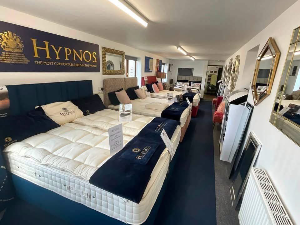 allaboutnewport's tweet photo. How well do you sleep last night?
Not Just Beds... Your Complete Sleep & Bedroom Destination!
Newport Beds where ‘Your Sleep Matters’
call 01952 820401 👉 https://t.co/AFzKEXgs1c
#allaboutnewport #NewportBeds #SleepMatters #QualitySleep #InvestInYourRest https://t.co/TQEzD8eE8Y
