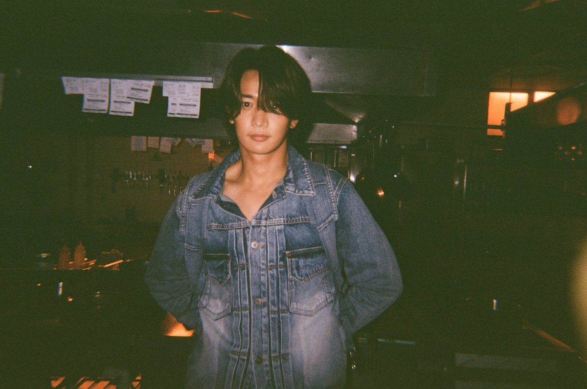 SHINee's tweet photo. heat is still on.  

🔥https://t.co/i6BX3XAqPG

#MINHO #민호
#Makeithot #MINHO_Makeithot
#SHINee #샤이니 https://t.co/iVIZ3A7cX3
