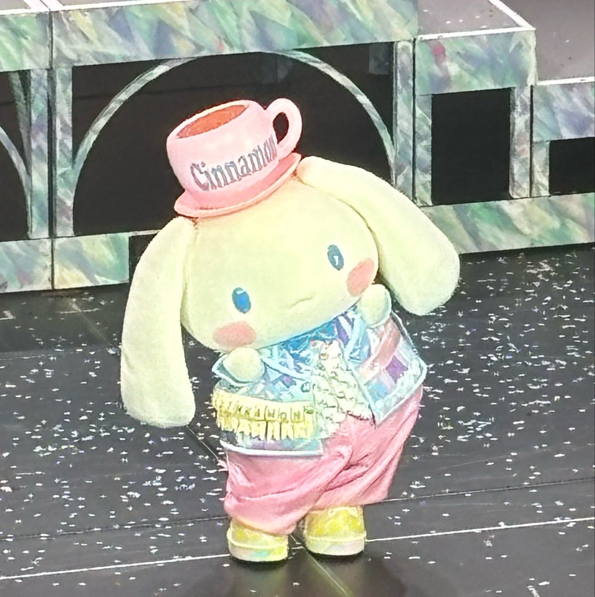 luv_fes_'s tweet photo. 🧁シナモロールワンダートリップ🫖
シナミュにご招待いただきました🤍
想像以上にちゃんとミュージカルでさすがのシナモロールさんだった
エスプレッソが可愛くてチッケム撮った https://t.co/RwIJKkkwr0