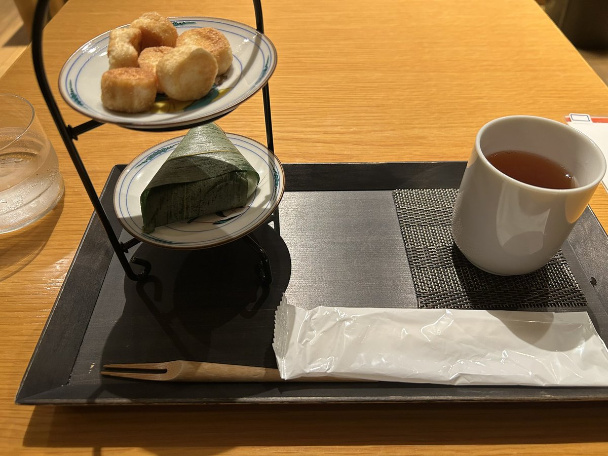 SpiceOrange's tweet photo. お昼はサントリー美術館のカフェで加賀麩とりどり膳
モチモチで美味しい！ https://t.co/fCsIiTigYA