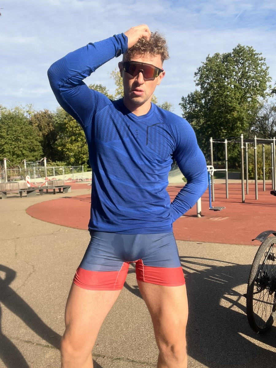 LycraSir's tweet photo. Is this lycra too tight ? I can make it even more tighter for good sluts https://t.co/bFq1XkIXaf