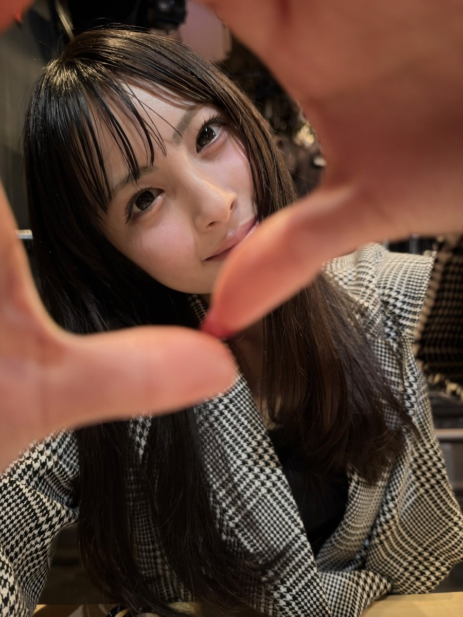 LinQ_sanu1220's tweet photo. シルバーウィーク3日目🙌
「東京定期公演」お疲れさま☺️🩵
ヒトリジメの歌 衣装よかったし南海ちゃん伊達メ似合ってた🥰！
靴紐 セカコイ聞けて嬉しかった🙌😳

明日から2日間SPARKよろしくね՞⸝⸝•̀⩊•́⸝⸝՞

#LinQ  #有村南海  #東京定期公演  #SpotifyOCrest https://t.co/Pz5DqixQDF