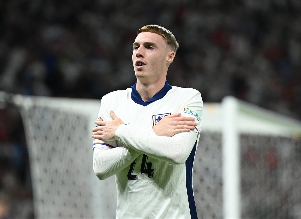 lepointdecorner's tweet photo. 🚨‼️ : Cole Palmer 🏴󠁧󠁢󠁥󠁮󠁧󠁿 s'est RETIRÉ de la sélection anglaise pour la trêve internationale pour blessure 🩹 

Thomas Tuchel s'attend à ce que d'autres joueurs soient dans le même cas 
@TeleFootball https://t.co/e1C382JEvH