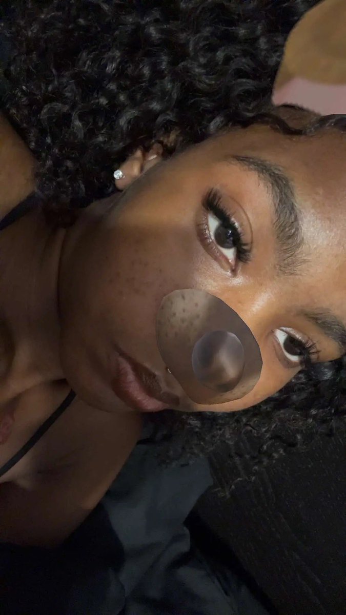evildarkskinkiy's tweet photo. @sophieraiin @grok or look at my adorable self https://t.co/F0DqAkc5zv