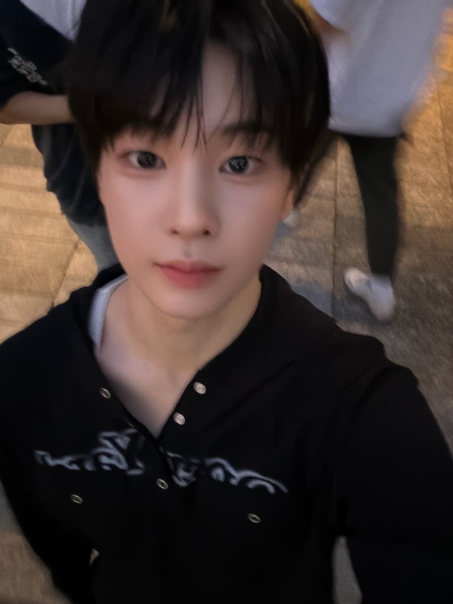 idntt_cosmo's tweet photo. 돌발상황 덴주 너무 보고싶음

#idntt #아이덴티티
#itsnotover #곽기웅 #kwakgiwoong https://t.co/sDSYfXjFQt