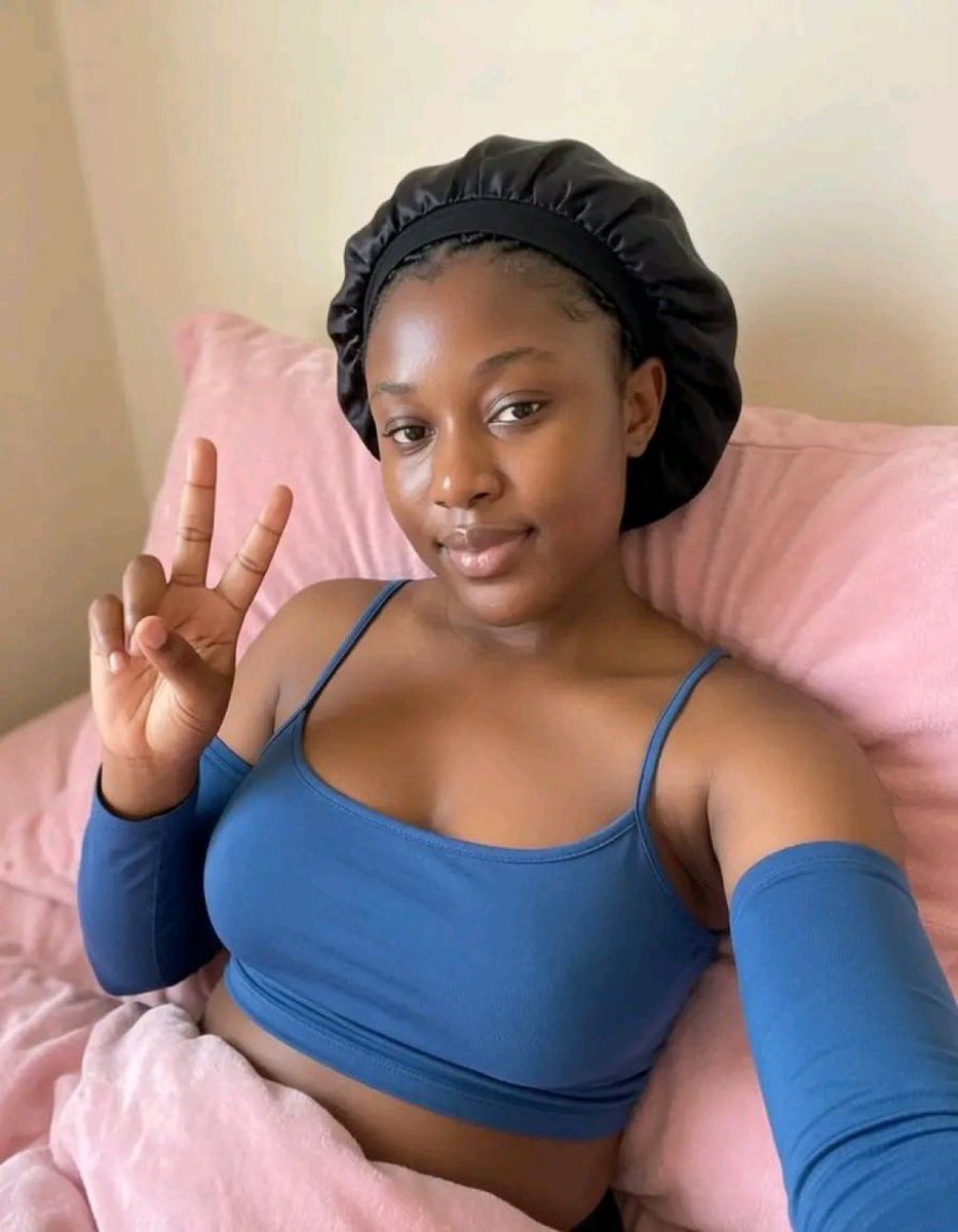 MCeetah_'s tweet photo. Can I give you my number we chat on WhatsApp 🥺 https://t.co/wAJM2chEIj