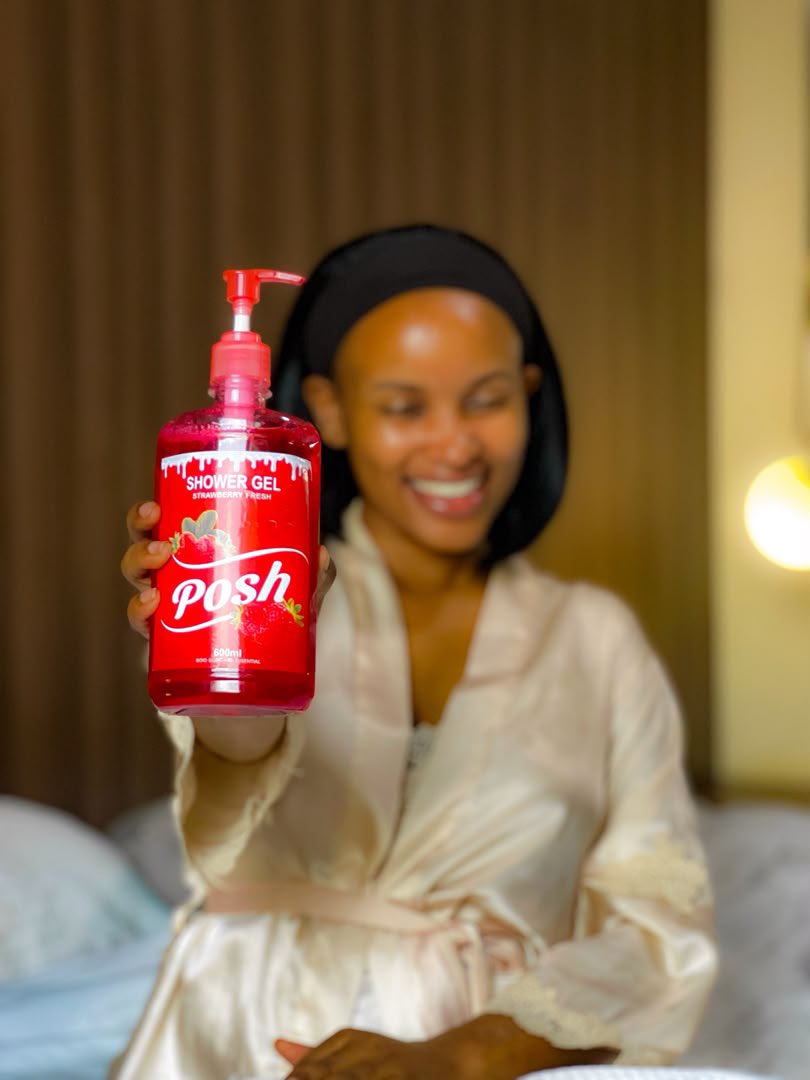 TheSeriousSon's tweet photo. @MbaziiraKazibwe This is posh ShowerGel that is missing in your bathroom it has a good scent and it’s good for your skin buy it today at only 15k contact 0743975460 https://t.co/kaYA68fqoc