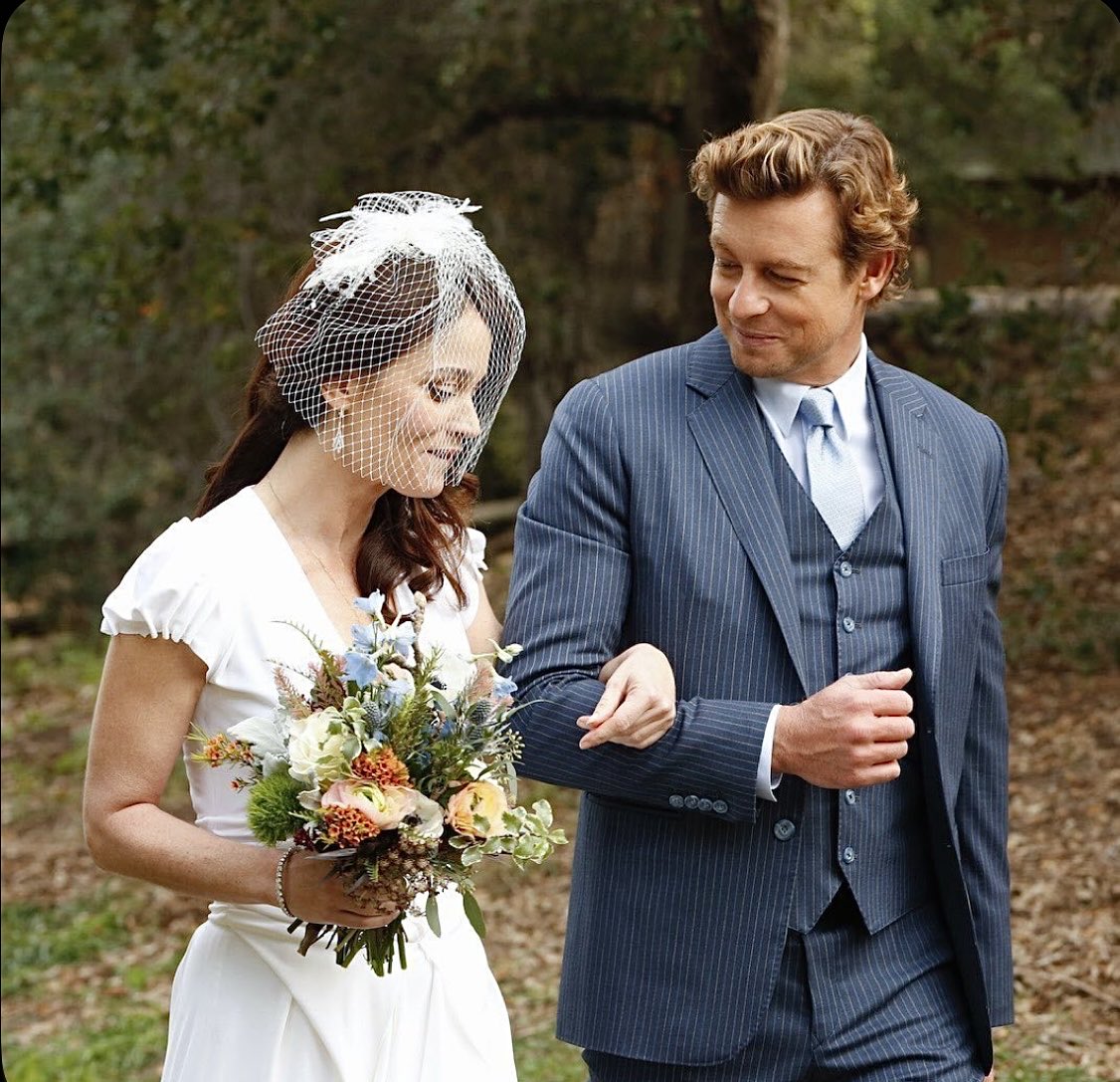 wakinginthedark's tweet photo. happy 21st of september to everyone who celebrates but especially to jisbon <3 https://t.co/r21mgX9j7a