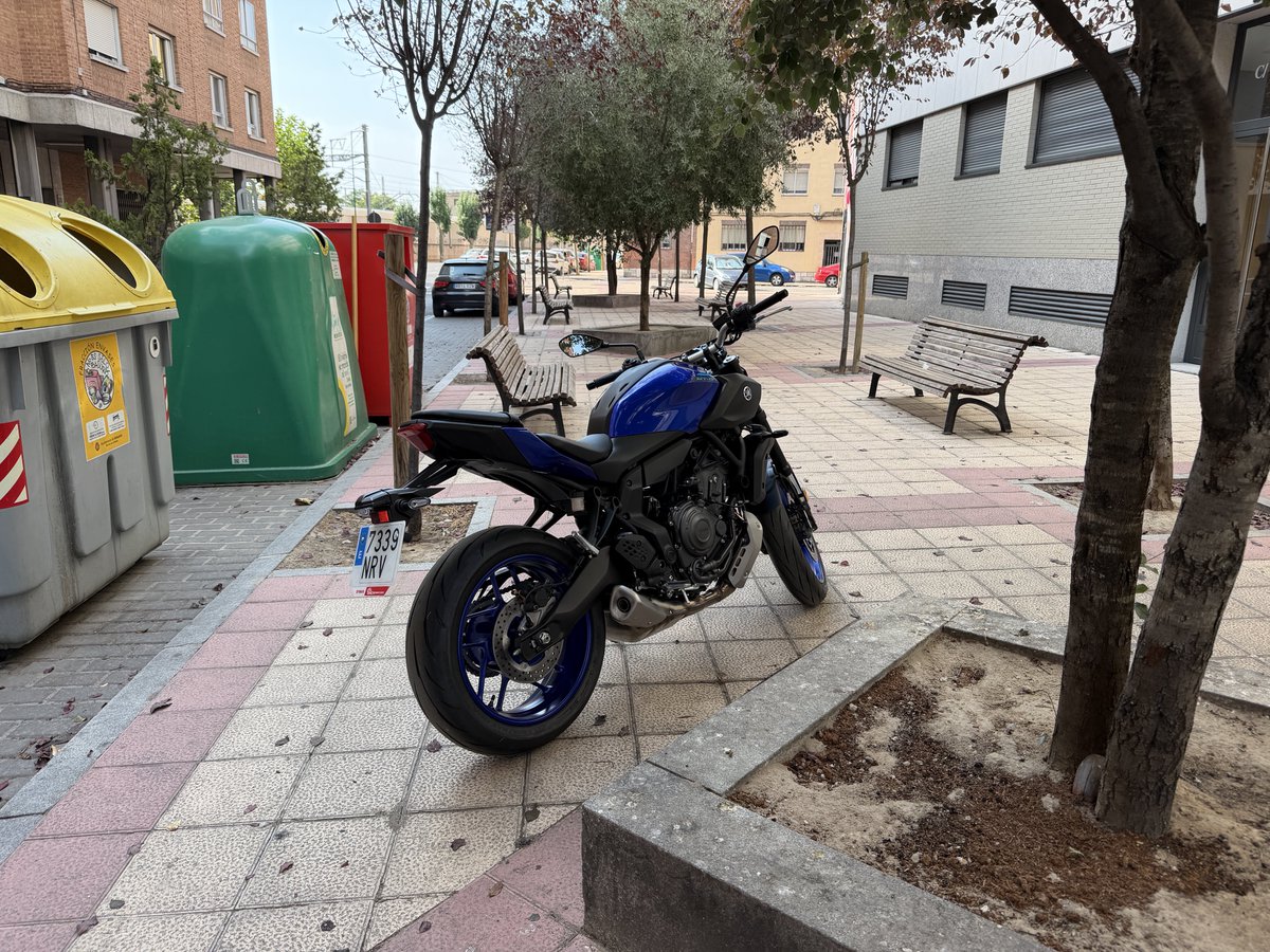 josegfdz's tweet photo. La reincidencia en la infracción tan solo es fruto del SUDAPOLLISMO policial, porque saben que no les van a pillar.
#Valladolid https://t.co/CiF4LNXK2g