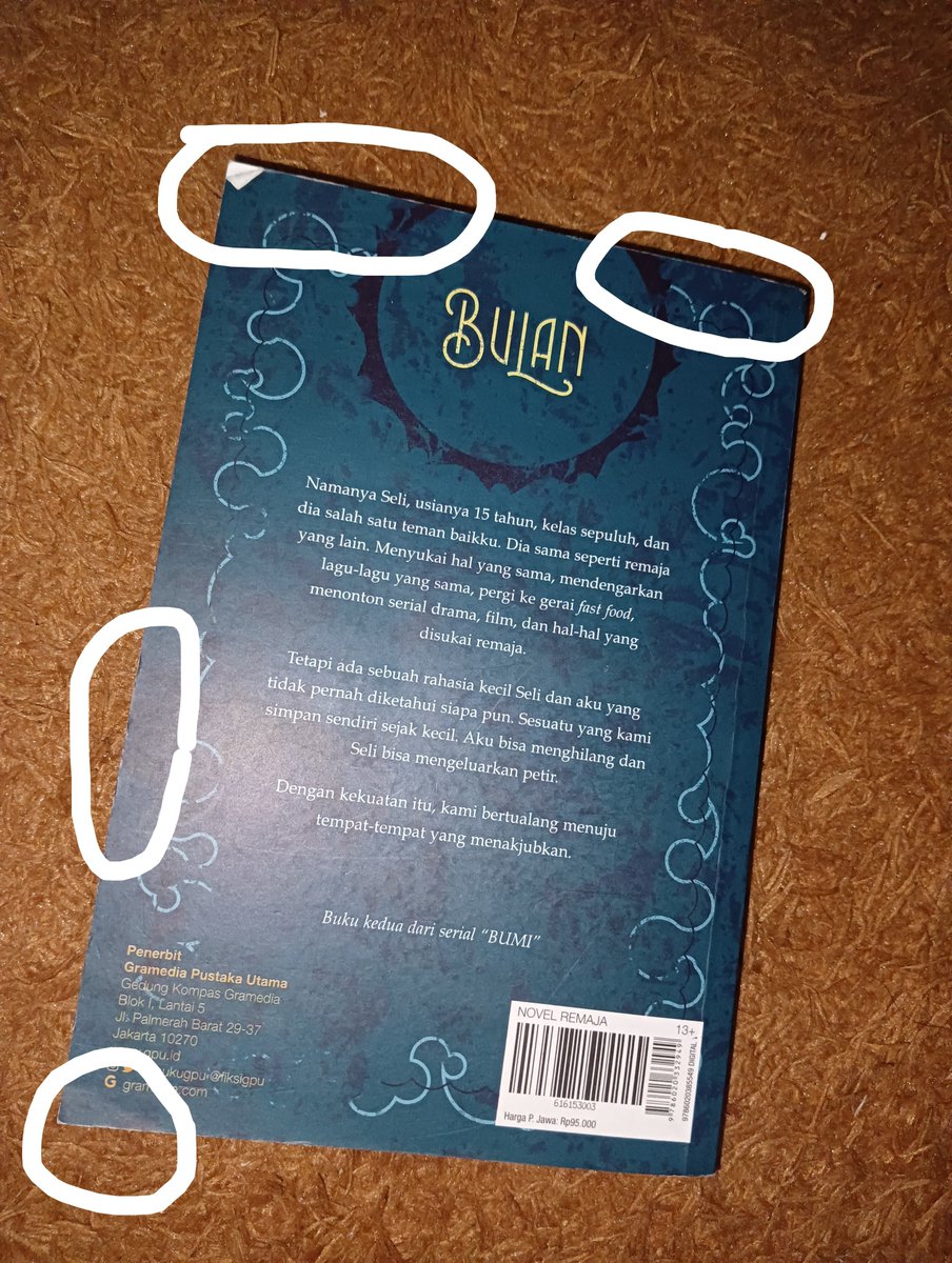 TokoNeiy's tweet photo. kondisi novel Bulan Tere Liye (sisanya masih ok) https://t.co/ciUaYifOJ3