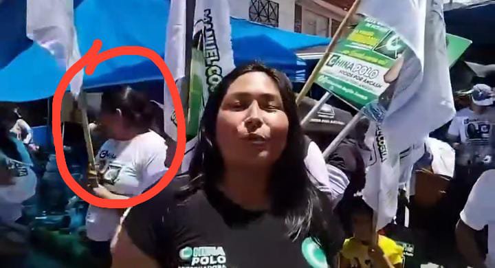 dally9163's tweet photo. @ALECMORRIScr7 Miren los movimientos de la señora, mira a ese costado, de ahí da media vuelta y hace como una señal, ocurre el disparo y de ahí se va corriendo, no lo se es raro https://t.co/X8MEPnaS6X