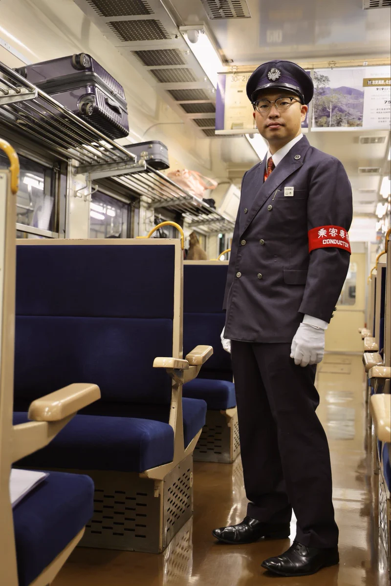 国鉄制服 鉄道カフェTA-TA(たあた)@京都 on X: 