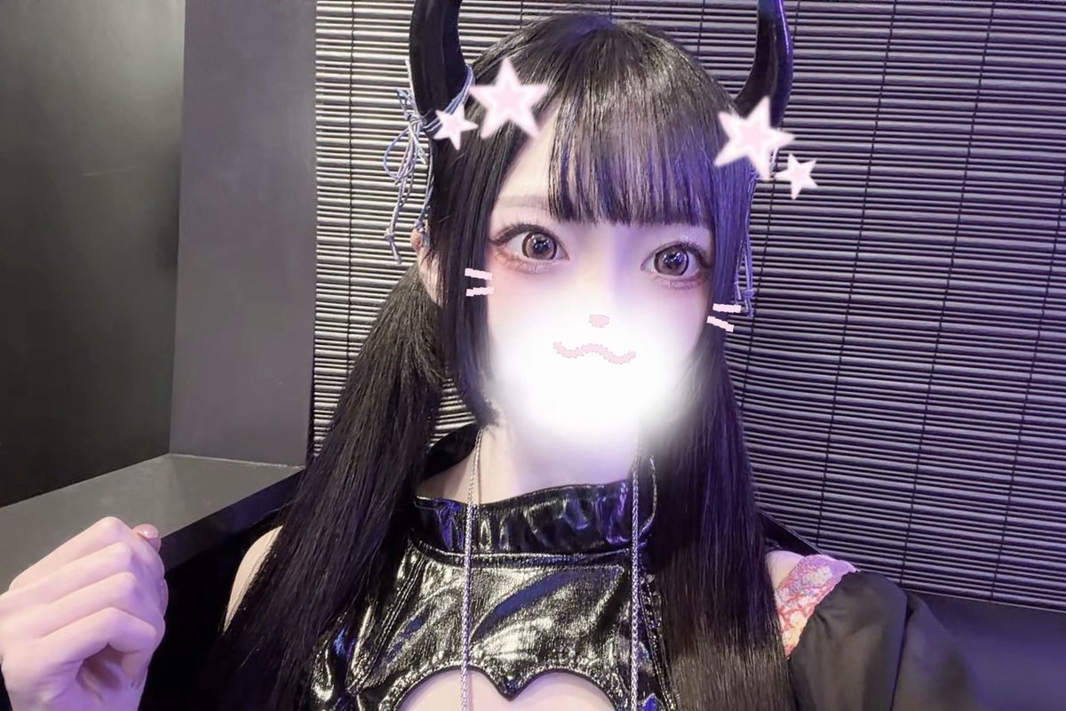 REORU_SY's tweet photo. 降臨です💘ツインテ♡ https://t.co/F2QYKZHuL9