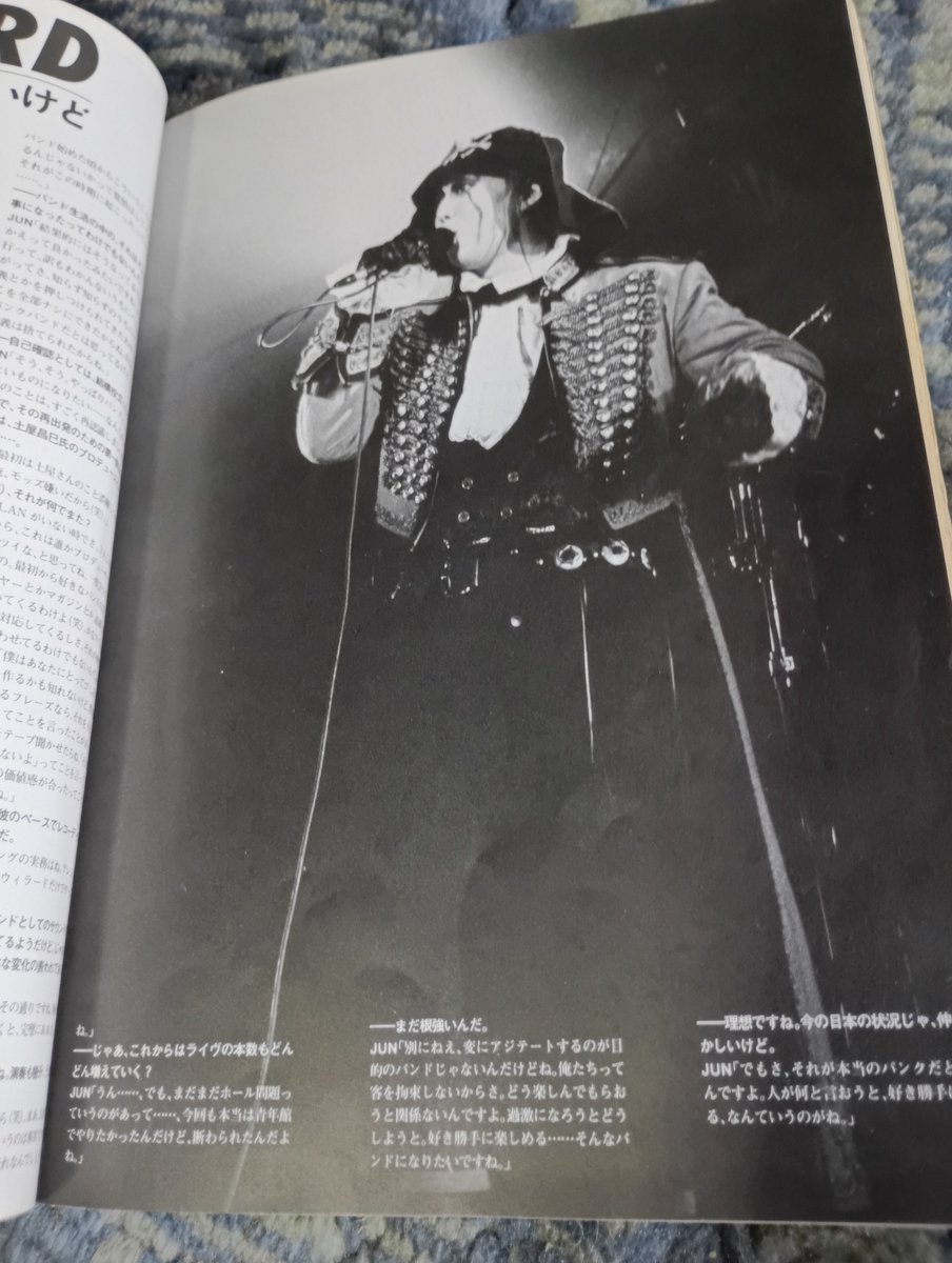 punk3969's tweet photo. 『DOLL』　No.48にて。今思えば　KLAN氏脱退など　かなりキツいメンバー状態だったと思います。土屋昌巳さん　プロデュース時期の　Jun氏インタビュー　#ザ・ウイラード https://t.co/OAEXAtNUXe