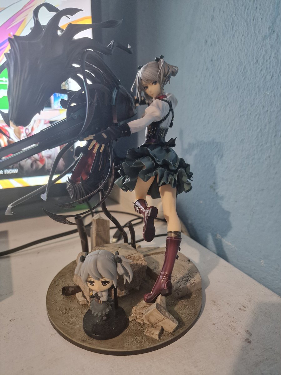 wentiago1's tweet photo. Devour form, assembled https://t.co/4BnhxDjgSg