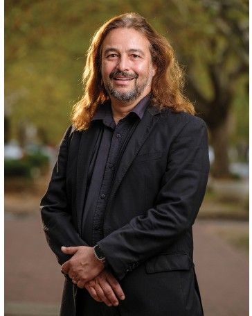 ASSAf_Official's tweet photo. 📢 📢 Congratulations to ASSAf Member Prof Tulio de Oliveira on receiving the prestigious Gardner Lectureship Award.

This honour recognises his exceptional contributions to virology, genomic surveillance and epidemic response. https://t.co/vk9Cz9Shhm