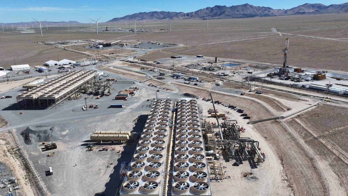 EnergyInstitute's tweet photo. 🌍#NewEnergyWorld 
 
🌐@Google is expanding its clean energy portfolio with new PPAs covering #nuclear, #wind and #geothermal power. The deals include Finland’s Loviisa nuclear plant, two wind farms and 396MW of geothermal energy in Utah: https://t.co/g94cn046RU https://t.co/tGJKJtiVDw