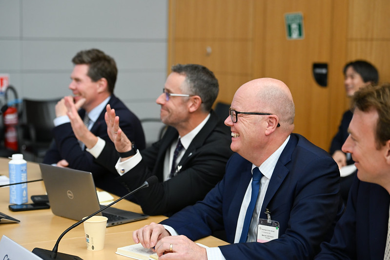 OECD_NEA's tweet photo. 🛢️Ensuring a reliable nuclear fuel supply chain is crucial for maintaining current nuclear power capacity and supporting its expansion.
 
#RoadmapsToNewNuclear participants discussed recent progress and conditions needed for improving the security of nuclear fuel supply. https://t.co/98UrTZNSwT