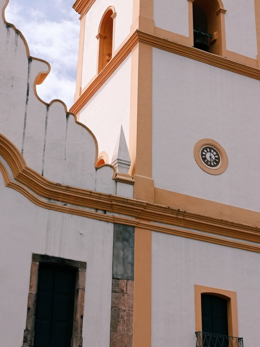 josysvribeiro's tweet photo. Igreja Matriz de Nossa Senhora da Apresentação, também conhecida como Catedral Velha ou Antiga Catedral, localizada na Praça André de Albuquerque, na Cidade Alta, em Natal, no Rio Grande do Norte. https://t.co/5pRaUQLlGG