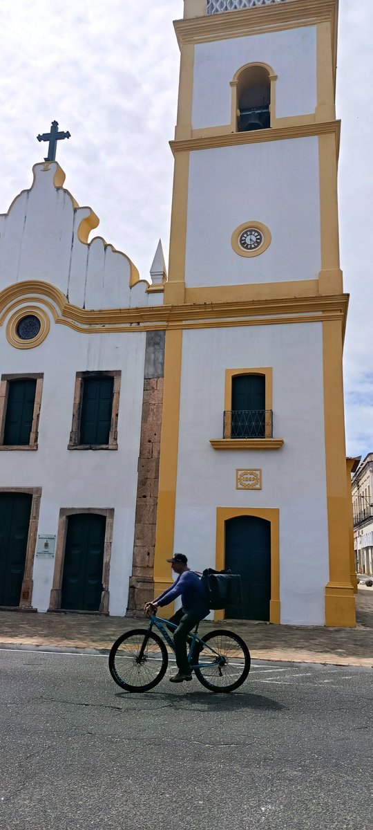 josysvribeiro's tweet photo. Igreja Matriz de Nossa Senhora da Apresentação, também conhecida como Catedral Velha ou Antiga Catedral, localizada na Praça André de Albuquerque, na Cidade Alta, em Natal, no Rio Grande do Norte. https://t.co/5pRaUQLlGG