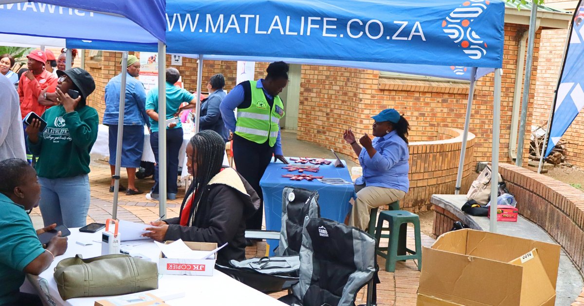 SomaliAssocSA's tweet photo. SASA was honoured to attend the Folang Clinic Open Day on Sept 4! 🌸

The event highlighted Breast Cancer, Pap Smears, GBV, Menopause &amp; SRH, promoting women’s health and empowerment.

Thank you, @FolangClinic, for this important initiative!

#SASA #WomensHealth #GBVAwareness #SRH https://t.co/Nvd5rgAvsx