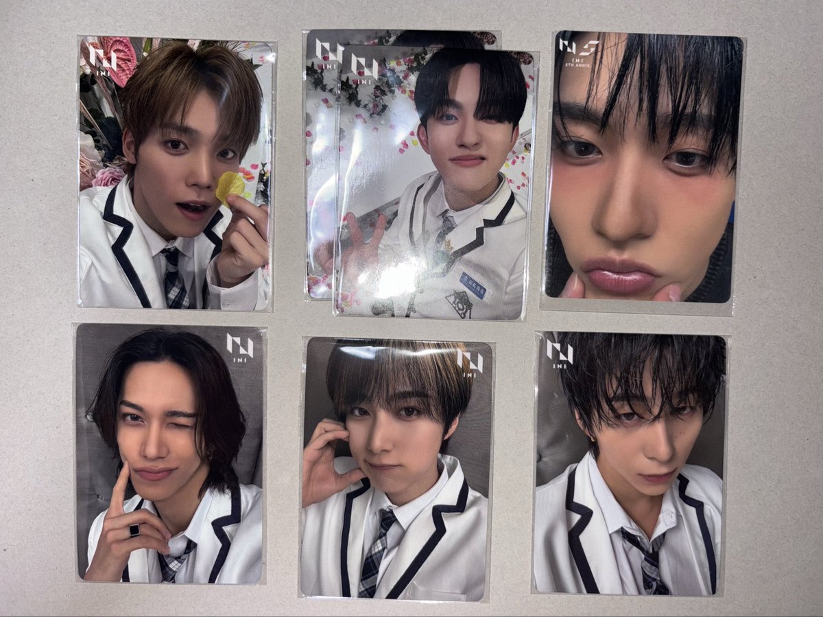 sjsj0i's tweet photo. INI ANTHEM 3形態 特典 リミスト 制服 トレカ 交換

【譲】リミスト 田島
制服第1弾 池﨑 尾崎 西
制服第2弾 木村 田島×2

【求】許  (画像の💜印)

郵送交換で探しております。固ツイ一読お願いいたします。条件良い方優先。
※別ツイートのツアーグッズも交換探してます。

#INI交換 #INI譲 #INI求 https://t.co/U7QFTra8j8