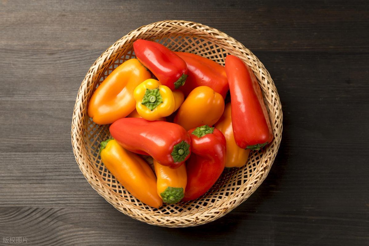 KatelinGrelufc's tweet photo. No tienes ingredientes frescos para tu cena Nuestra cesta de verduras y hortalizas de temporada acaba de llegar, 100% locales y deliciosos! Reserva la tuya hoy mismo. https://t.co/eyGZNYLd2B