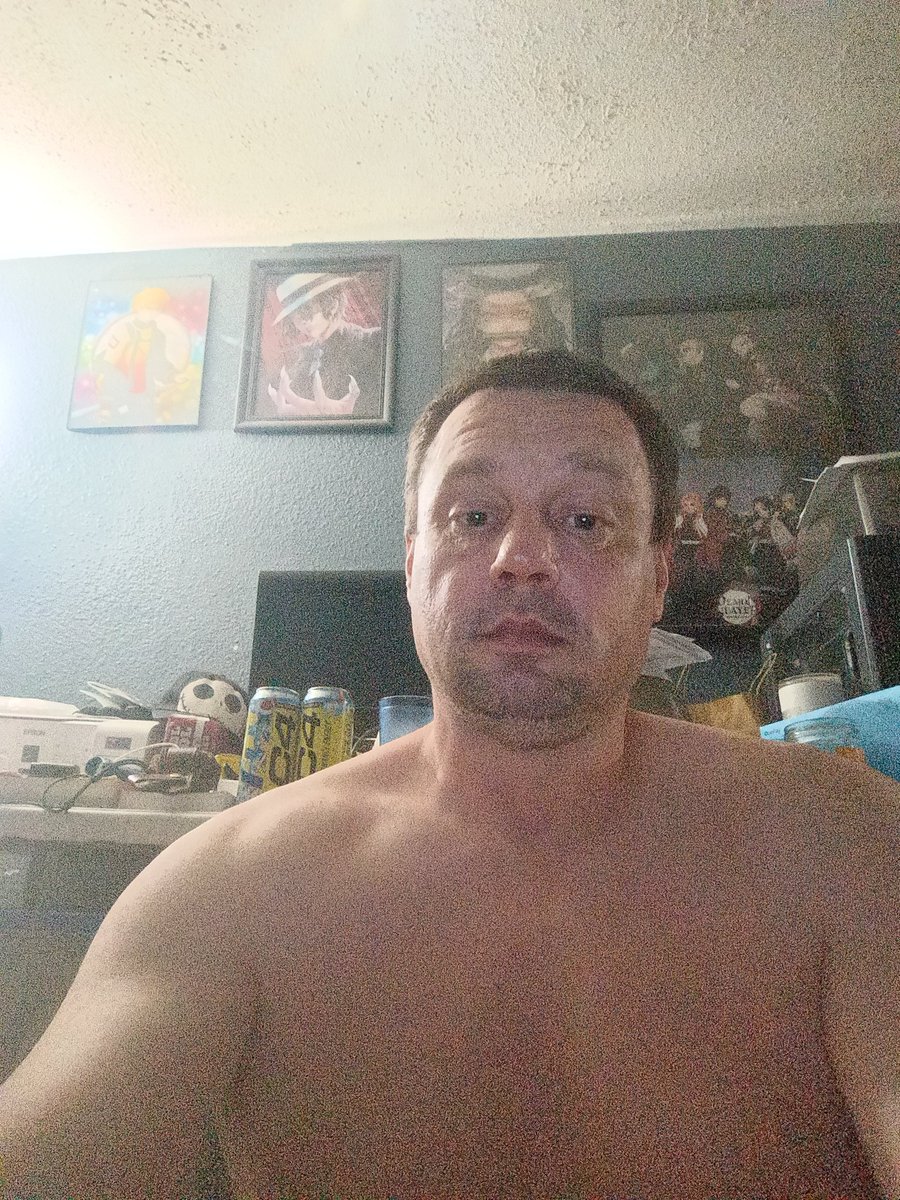 7x2adam's tweet photo. I'm from North Dakota 
I don't send money to anyone I don't know 
I am open minded and understanding 
would love to be loved and accepted https://t.co/OygqV9X7wv