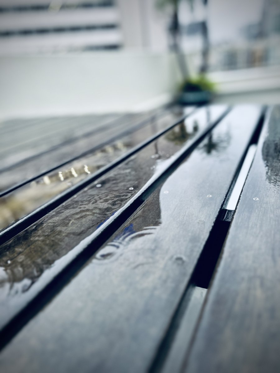 takasho_studio's tweet photo. 雨が多い日が続きます☔
滑って転ばないように足元に注意です。

#新宿ビル
#高商スタジオ
#ハウススタジオ
#屋上スタジオ
#撮影スタジオ
#ロケ地
#ロケハン受付中 https://t.co/dq5QV05UQR