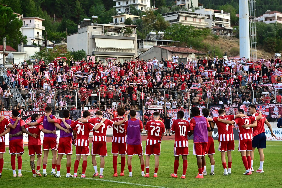 olympiacosfc's tweet photo. Με τον 12ο παίκτη στο πλευρό μας!

Σας ευχαριστούμε 🙏🏻 https://t.co/aimfdPxfYd