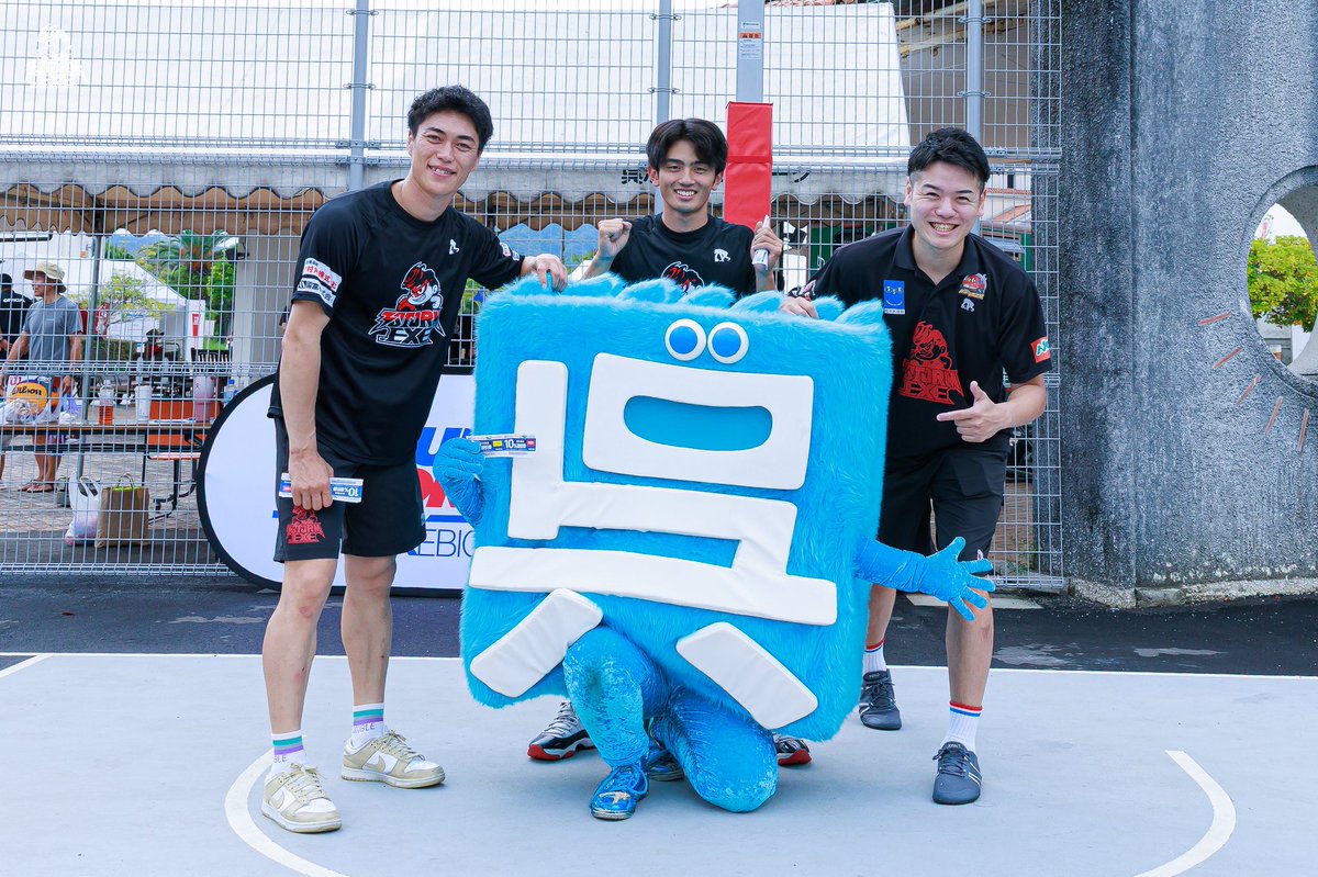3STORM3x3's tweet photo. TADANO X BASEãªãŒããã³ã°ã€ãã³ãã«3STORM.EXEãåå ããŸããïŒ
ååžããU-15ç·å9ããŒã ãç±æŠãå±éããåªåããŒã ãšã®ãšãã·ããžã§ã³ã宿œð¥ã¹ã±ããŒãBMXãç»å ŽãäŒå Žã¯å€§çãäžããã§ããã
åã®æ°ã¹ããŒãæ ç¹ããããããå
±ã«çãäžããŸãïŒ
#3STORM #3x3 https://t.co/6DcV7p03UE