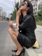BelmontSag18505's tweet photo. 今年三十岁，湖南人在深圳打工。
离过一次婚，没有孩子。
来X一半是因为好奇，一半也是抱着试试看的心情。
万一呢，这个年代网恋走向婚姻的很多很多。 https://t.co/juqjcaEZ9r
