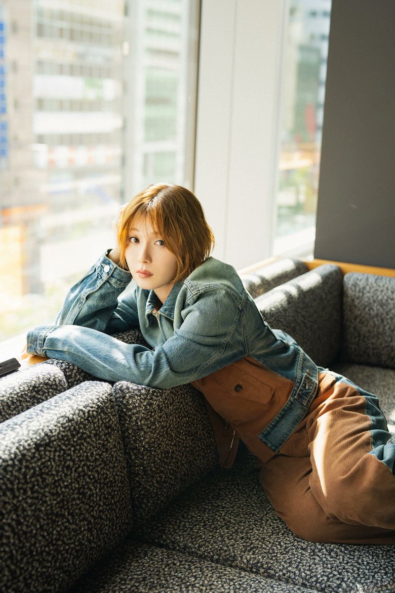 once_omayu_'s tweet photo. ダウンタイムの松岡茉優、基本的にマスクしてる中で目と声だけの芝居が何でこんなに魅力的にできるのか、、松岡茉優にしか出来ないって思わされる本当に凄い

おまけに全編通してずっとメロい勘弁してほしい
 #ダウンタイム
 #松岡茉優 https://t.co/7LcsOATQnK