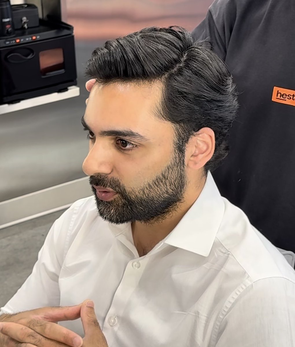 Sam0kayy's tweet photo. bro’s haircut made him minus 10 yrs 😳🔥 https://t.co/wCt0SuBbNB