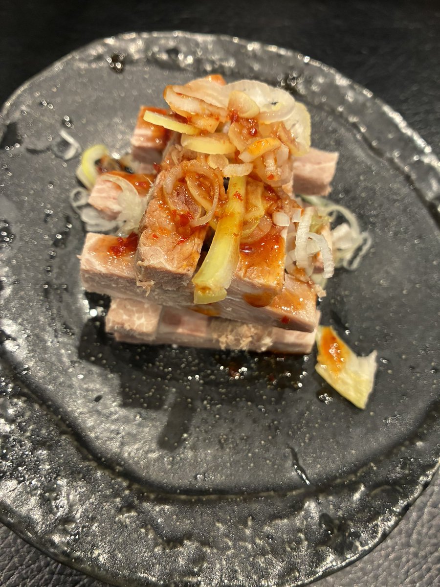 keisukehiguchi's tweet photo. テレ朝で今夜7時 #Qさま ごはんが美味しい都道府県ランキングです。初の「食」にまつわる特集。

#しの は気合いです。がんばれ #篠塚大輝 
#オズレーナー とは何者？#小津玲奈 さんです。

私は沖縄そばが好きですが、神奈川出身です。京都ますたにも好きです。名古屋の味仙、札幌の彩味、博多の一蘭 https://t.co/0QaNAnDuaz