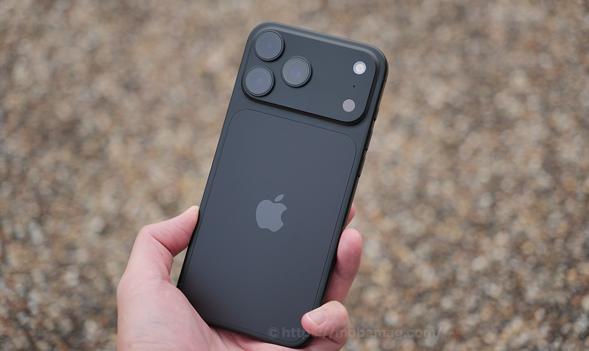 chehonz201's tweet photo. iPhone 18 Proシリーズが突然再起動する不具合が報告されている模様。僕の18 Pro MaxでFace ID何度か失敗→フリーズ→再起動しててたまたまかと思ってたんですが、症状が似てるｗｗｗｗ 多分これ https://t.co/Icj2nGXahS