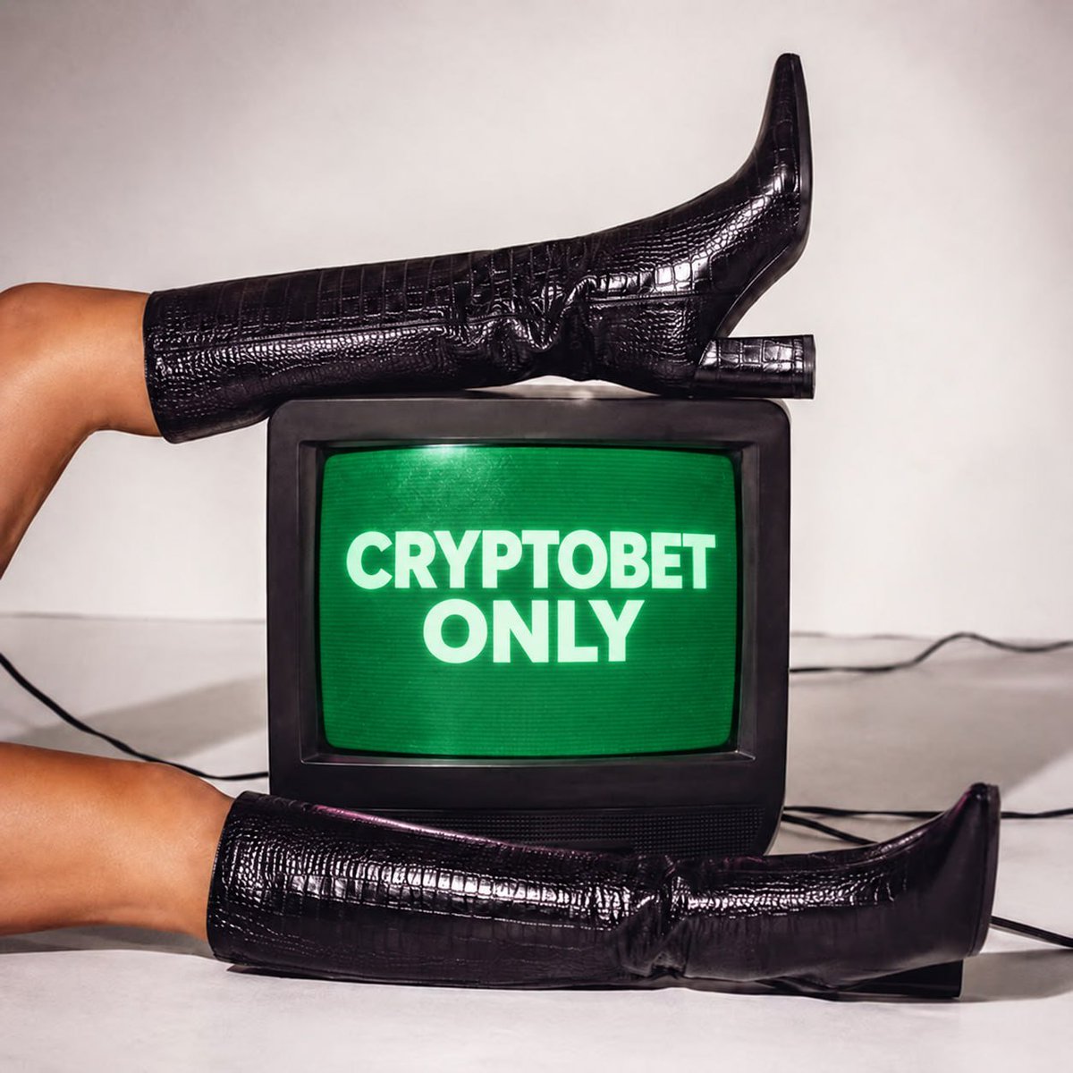 CryptobetES's tweet photo. 📺 Todo puede cambiar.
Pero algunas elecciones permanecen.

Link in bio!

#Cryptobet Mourinho #FelizLunes https://t.co/C92pyJg30X
