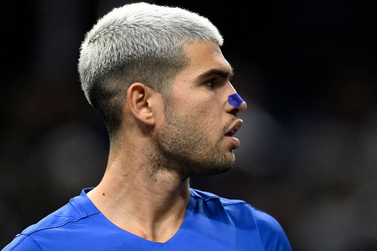 fvaeey's tweet photo. carlos is off to london today for laver cup 💙

via @ALVAR0SANCHEZ https://t.co/Rwuawkbc6y