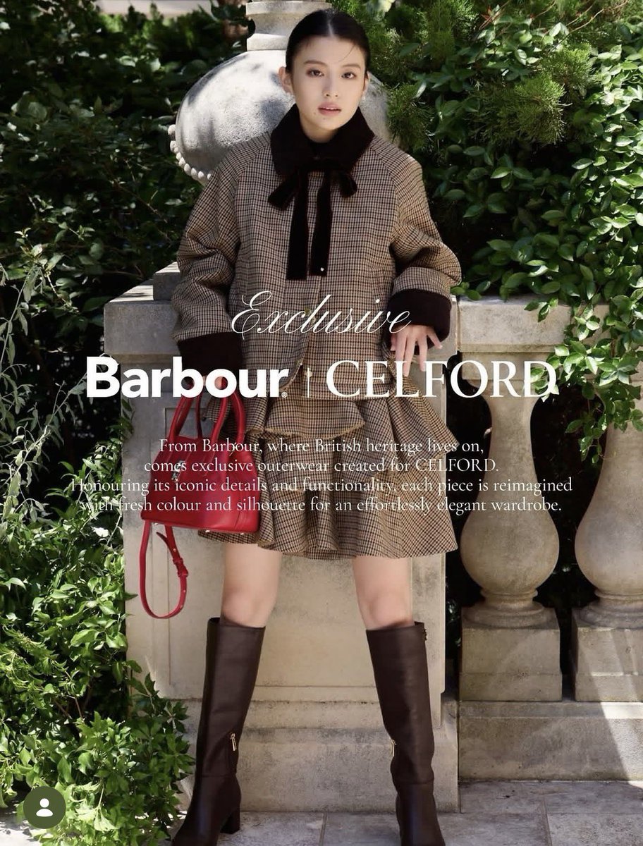 tsuyako_joy's tweet photo. CELFORD×Barbourの別注アウター、出口夏希ちゃんが着てたカラー試着してきた🫶
165cmならスッキリ着るなら36、中に着込むなら38がよさそう
ものによっては全国残り15点くらいらしいので、気になってる人は急いだ方がよさげ🥹 https://t.co/8RR91aSjI6