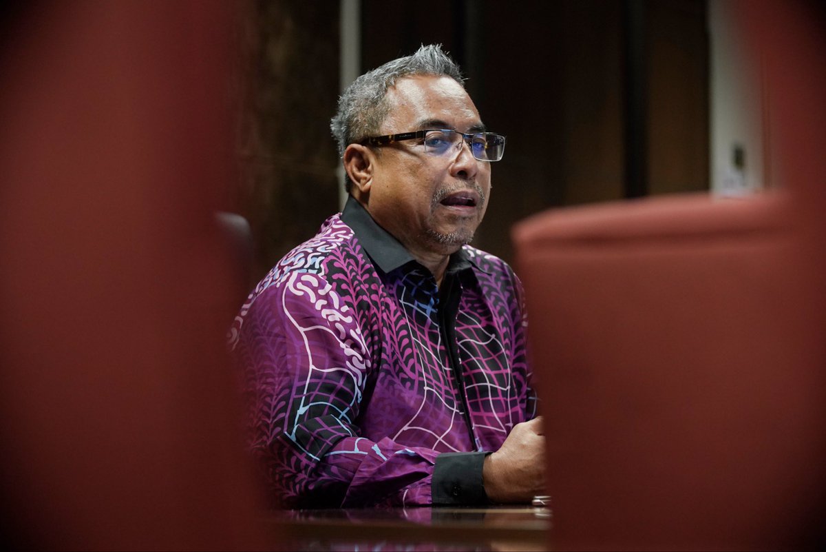 erwinkhairulahm's tweet photo. Sebentar tadi saya menerima Kunjungan Hormat Presiden Tribunal Anti Buli (TAB), Puan Nurul Husna Awang. JAPEN bersedia menjalin kerjasama strategik dengan TAB bagi memperkenalkan Akta Antibuli 2026 (Akta 876) menerusi hebahan di lapangan dan media sosial. https://t.co/8yyXtp24Pd