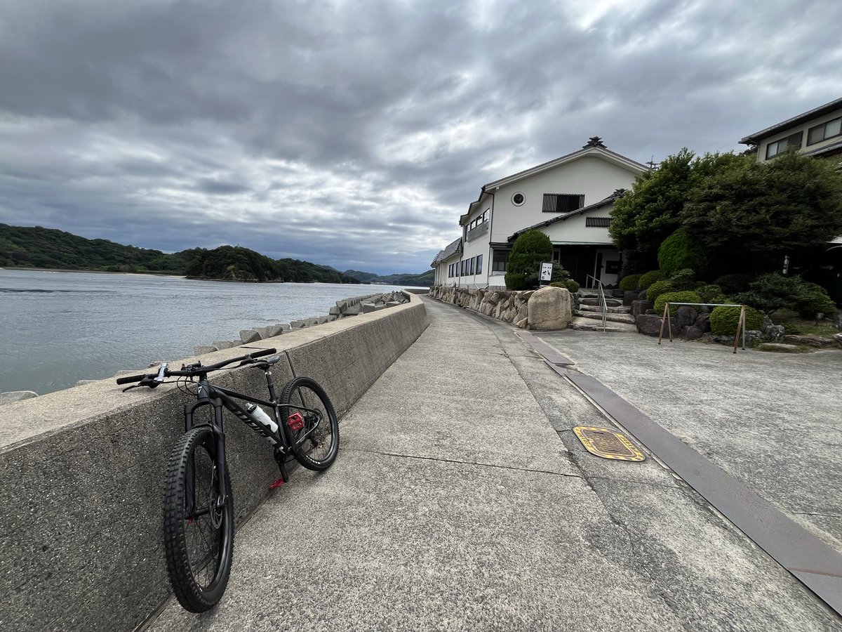 jboy_1969's tweet photo. Nのためにロケ地巡り🚴‍♂️ https://t.co/Ovjc7T35cp